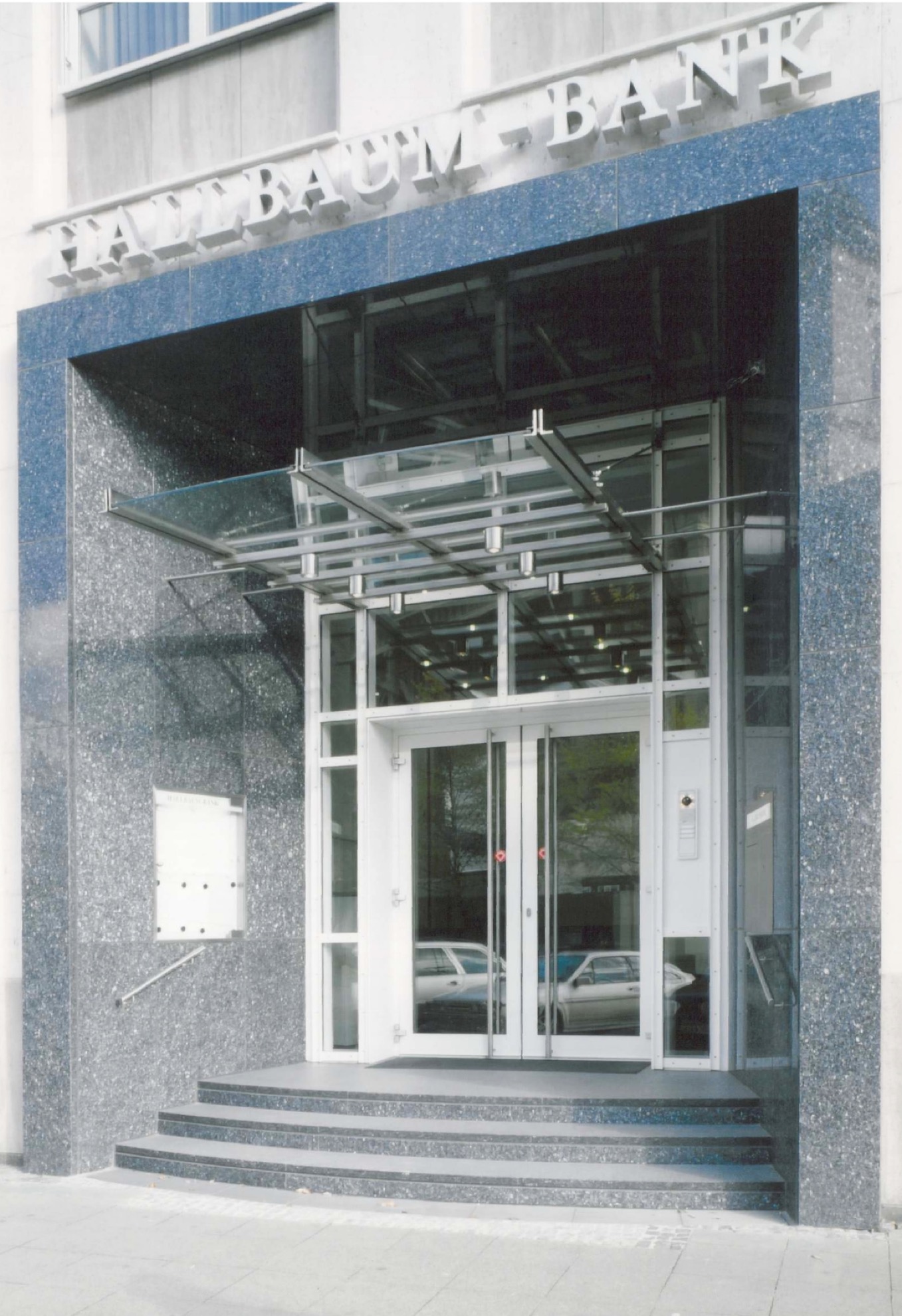 Umbau und Erweiterung Hallbaum-Bank