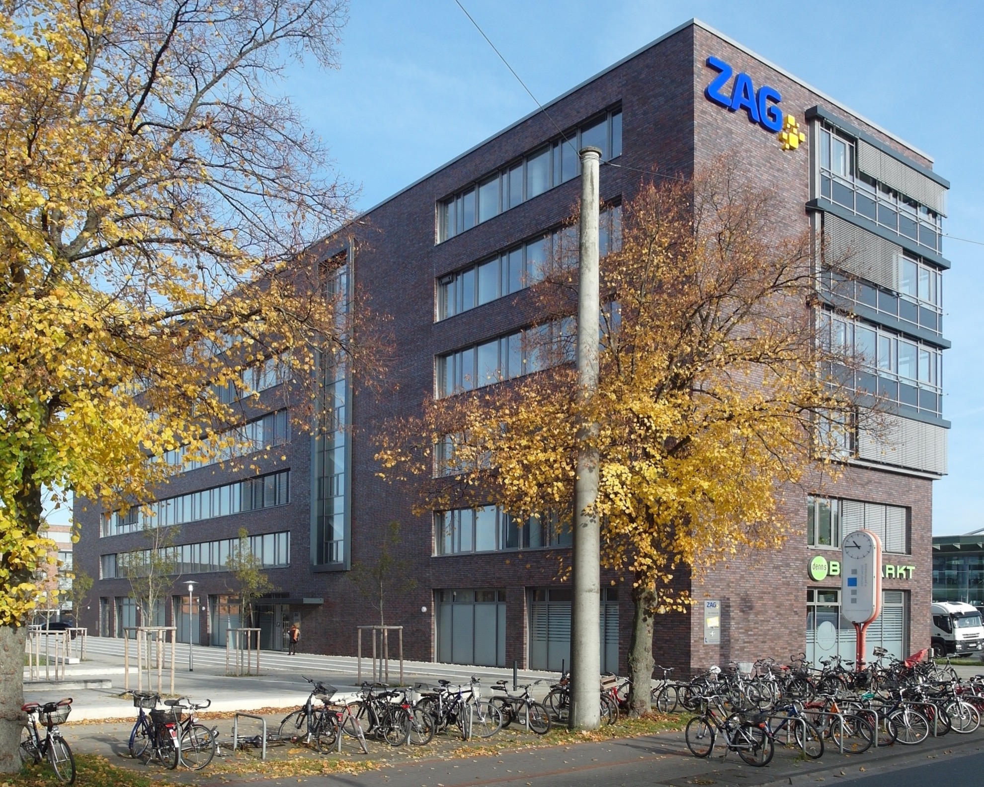 Geschäfts- und Bürogebäude Lister Blick