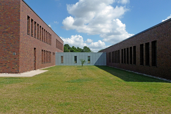 Laborgebäude Pflanzendiagnose / LWK Nds.
