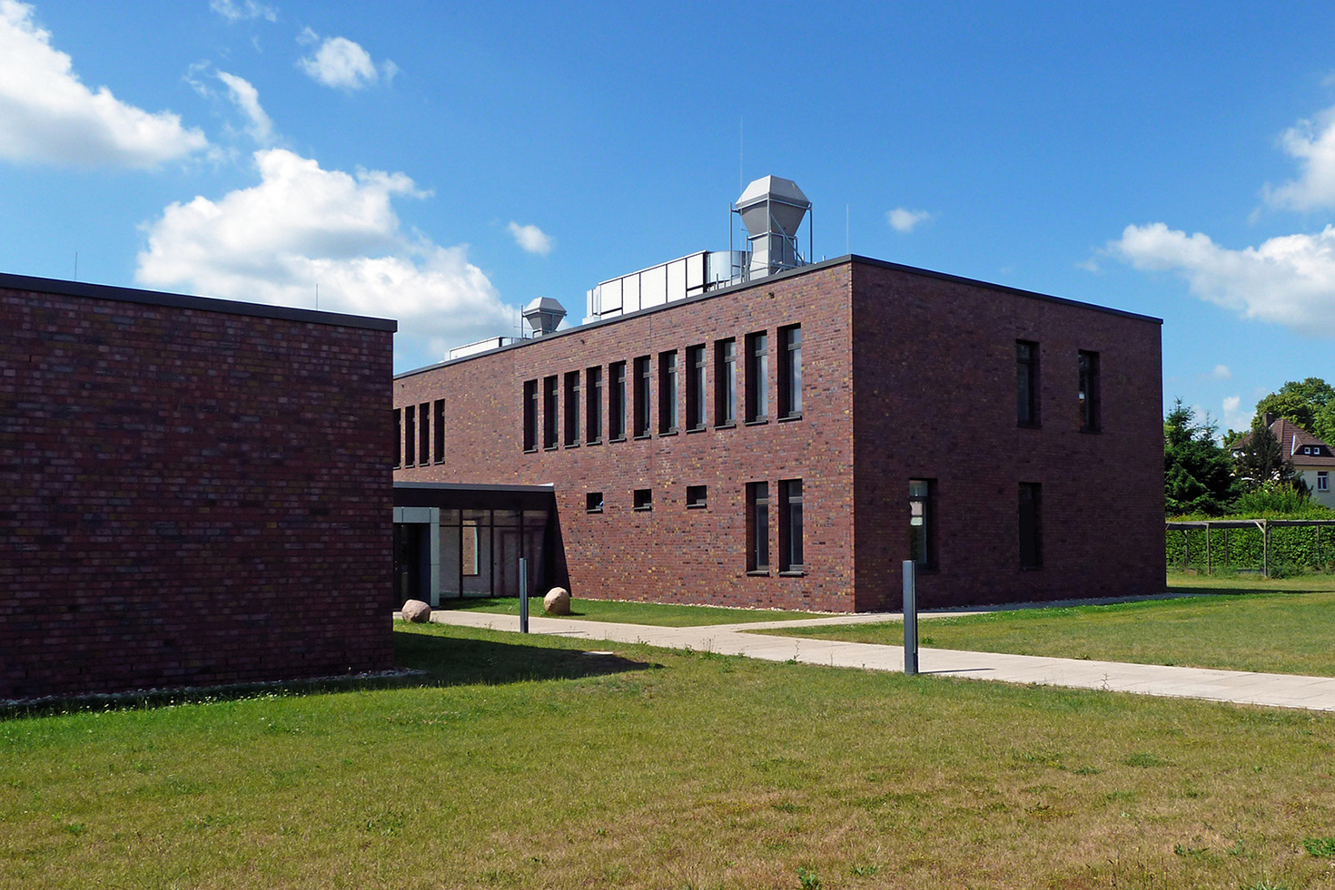 Laborgebäude Pflanzendiagnose / LWK Nds.